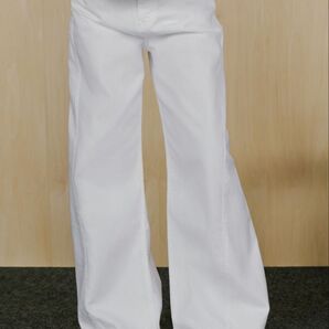 ほぼ新品 ホワイトデニム ワイドデニム 定価6590円