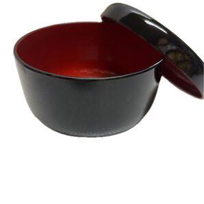 漆塗り 蓋付き椀 黒×赤