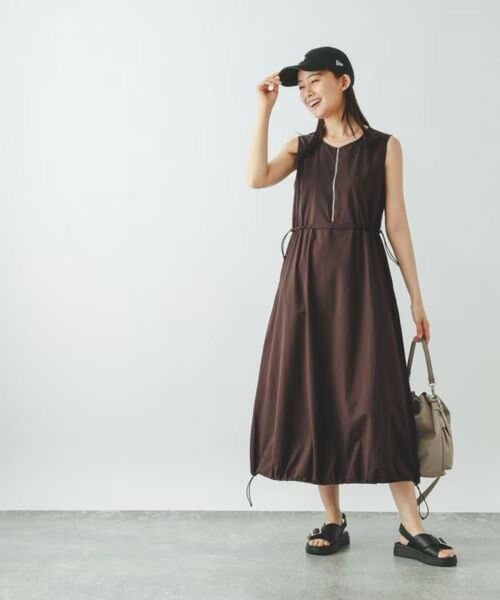 新品 未使用 遮熱撥水ワンピース ブラウン レギュラー global work グローバルワーク