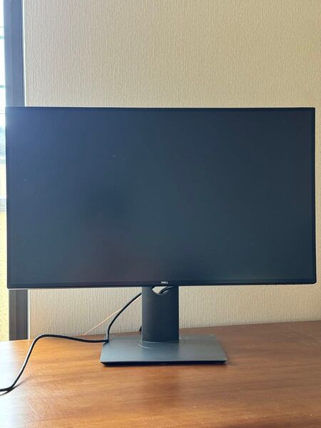DELL 4Kモニター 27インチ U2720QM