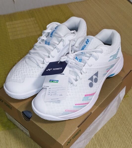 ヨネックス(YONEX) バドミントンシューズ パワークッション カスケードアクセルミッド SHBCA1MD