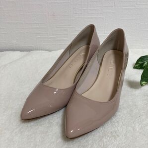 LE TALON ルタロン ベージュ エナメルポインテッドトゥ24.5 パンプス ヒール エナメル