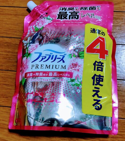 ファブリーズ PREMIUM 消臭スプレー 布用 詰め替え パステルフローラル&ブロッサムの香り1280ml