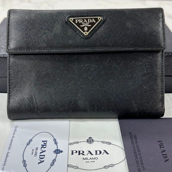 超美品! プラダ PRADA 財布 三つ折り財布 サフィアーノレザー 三角ロゴ
