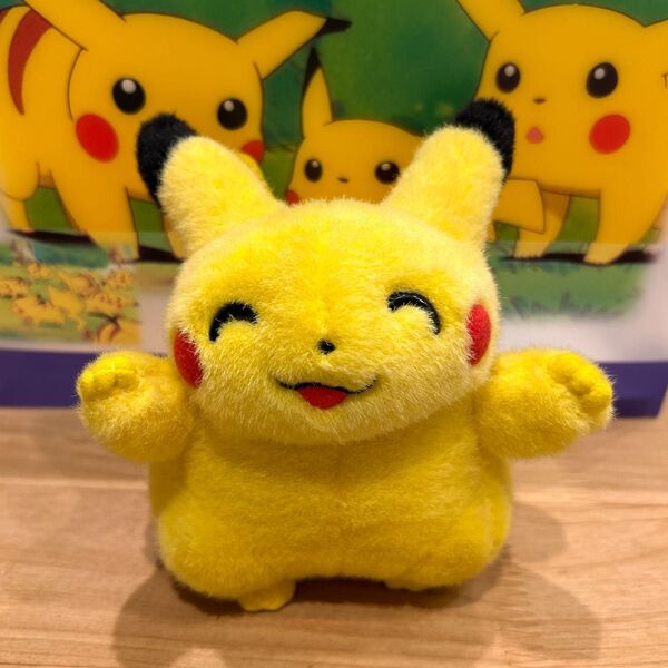 激レア 初期 TOMY ポケットモンスター ぬいぐるみ ピカチュウ ニッコリ