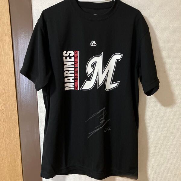千葉ロッテマリーンズ Tシャツ Majestic Mサイズ 井上晴哉選手直筆サイン入り