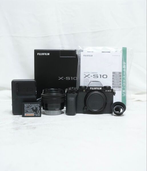 【美品】FUJIFILM X-S10 ズームレンズ ミラーレス一眼レフカメラ セット