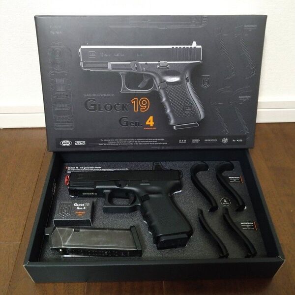 東京マルイ GBB Glock19 Gen4 (予備マグ付)