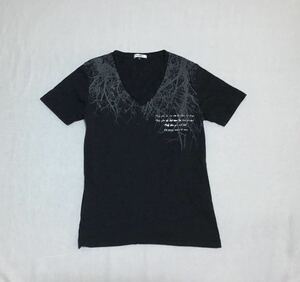ofuon オフオン // 半袖 プリント Vネック Tシャツ・カットソー (黒) サイズ 46