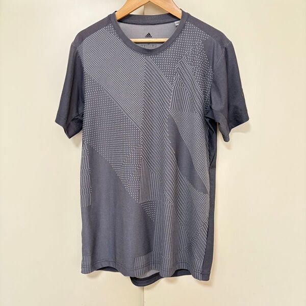 アディダス Tシャツ メンズ スポーツ 速乾 グレー クリマライト 夏 冷感 adidas Sサイズ トレーニング ランニング