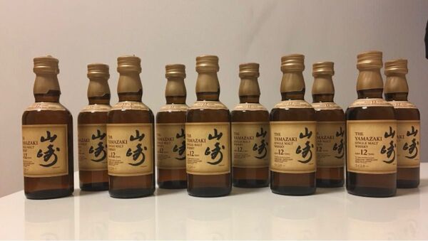 SUNTORY サントリー 山崎12年 ミニボトル 50ml。10本。