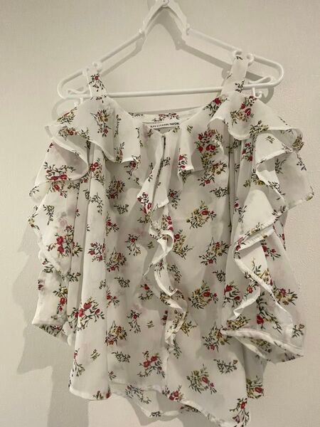 半袖 カットソー 花柄 オフショル 美品