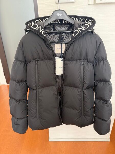 超美品 モンクレール MONCLER MONTCLA GIUBBOTTO