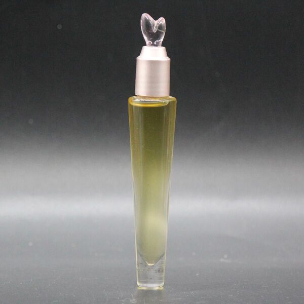 カネボウ アンドゥミル パルファム ロールオンタイプ 10ml 香水