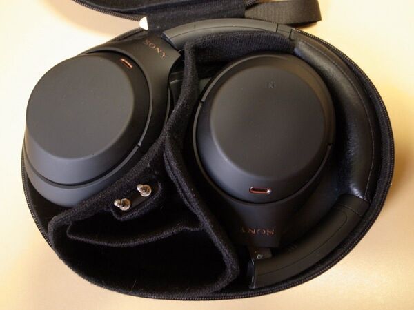SONY WH-1000 XM4 ワイヤレスヘッドホン