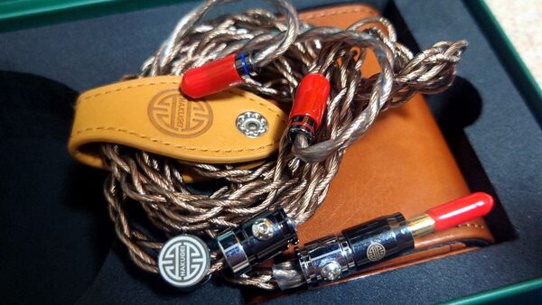 Hakugei Antiquity 2pin 4.4mmバランスケーブル