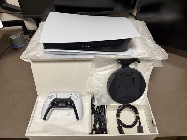 PS5 CFI-1200A01 本体 ディスクドライブ搭載モデル