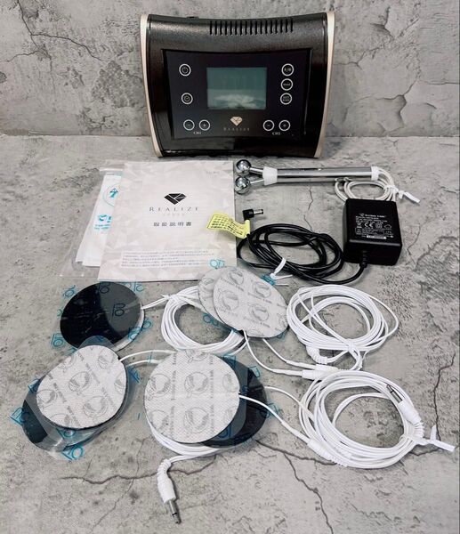 美品 REALIZE リアライズ テクノリンク スリムビューティハウス EMS 美容機器