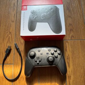 Nintendo Switch Pro Controller 黒