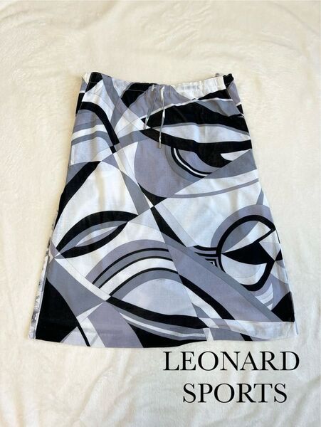 【美品】LEONARD SPORTS 膝丈スカート スカート ひざ丈 総柄 L