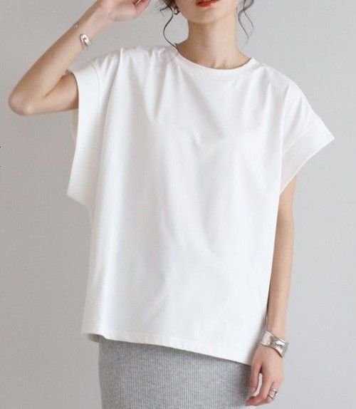 新品 ボンジュールサガン BonjourSagan 白なのに透けにくい】ワイドフレンチスリーブTシャツ ホワイト Tシャツ