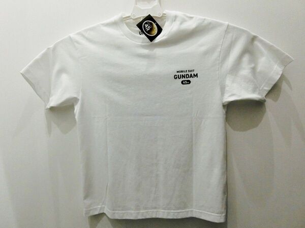 UNIQLO 機動戦士ガンダム 45周年 UT 480144 M タグ付き リラックスフィット グラフィックTシャツ ユニクロ