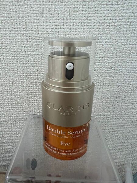 新品未使用クラランス ダブル セーラム アイ CLARINS
