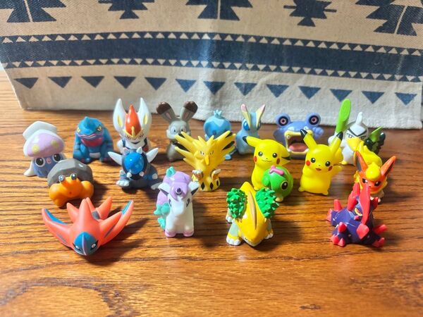 ポケットモンスター ポケモンキッズ 指人形 18体セット