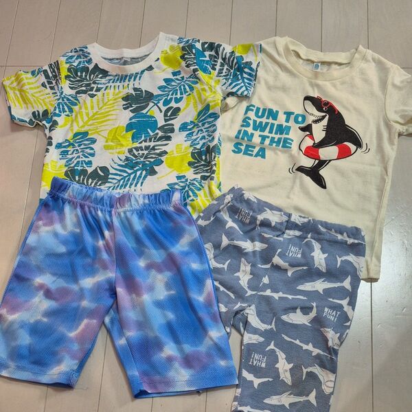 半袖Tシャツ 半ズボン 各2枚 サイズ95.100