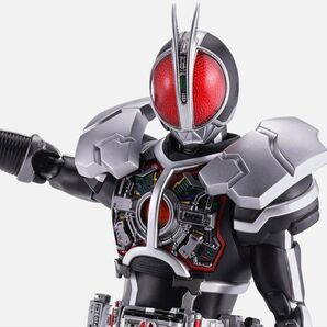 S.H.Figuarts(真骨彫製法) 仮面ライダーファイズ アクセルフォーム