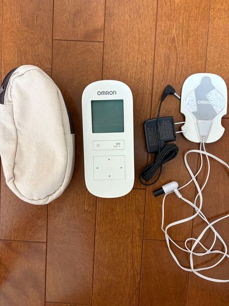 オムロン 温熱低周波治療器 HV-F314
