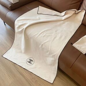 【新品】2025 Chanel Beauty 会員ポイント交換限定特典ギフト 夏用薄手 ブランケット【Size:130x80】1点