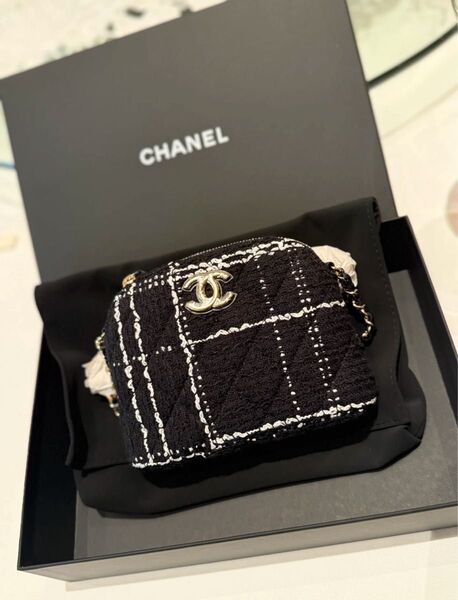 【新品】Chanel Beauty 会員誕生日歳暮贈り物限定特典ギフト ショルダーバッグ ポーチ【15x11x5cm】1点