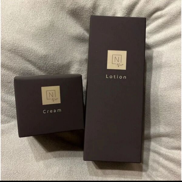 NオーガニックVieローション100ml、バリアクリーム47g
