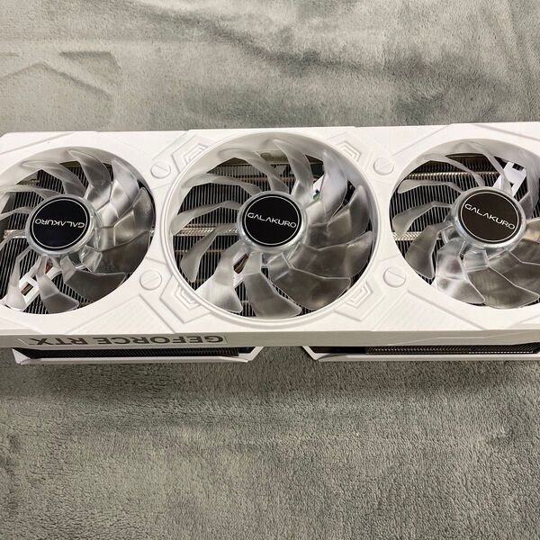 玄人志向 GK-RTX4070Ti-E12GB/WHITE/TP2