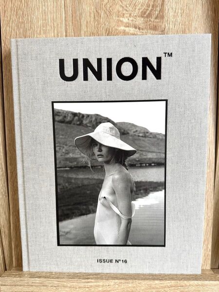 UNION ISSUE N°16 雑誌 本 写真集 洋書 ハードカバー