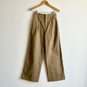 UNIQLOユニクロ ハイウエストチノワイドパンツ ウエスト64 32ベージュ used