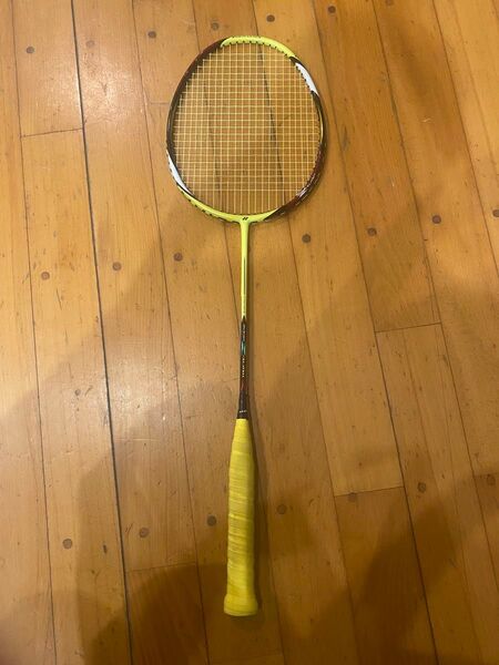 YONEX バドミントンラケット ゼットスラッシュ