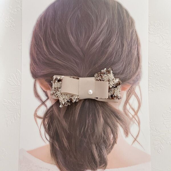 【パール付ツイードリボンバレッタ】ヘアアクセサリー ハンドメイド 結婚式 バレッタ