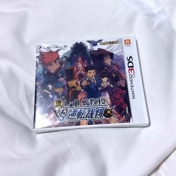 レイトン教授VS逆転裁判 3DS ゲームソフト