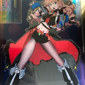 グリッドマン ユニバース ドンキコラボ MEGAアクリルスタンド 南夢芽