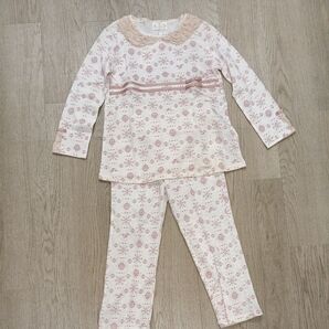 【訳あり品】 ワコール キッズパジャマ 女の子 パジャマ 125-140cm 長袖 花柄 ピンク レース リボン 未使用