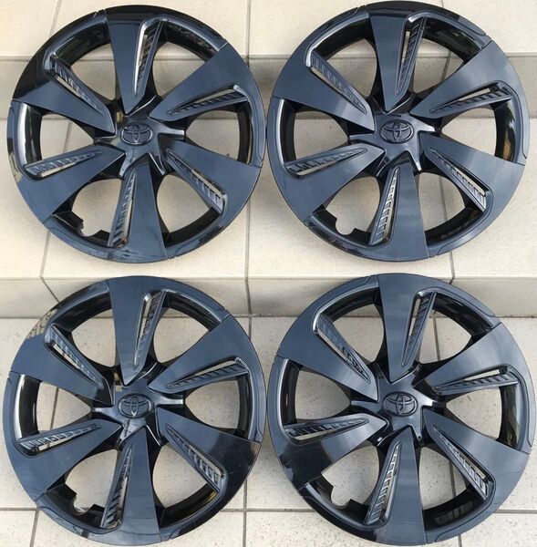 【送料込み】希少美品 トヨタ純正 170系シエンタ 特別仕様 グランパー 15インチホイールキャップ×4枚セット