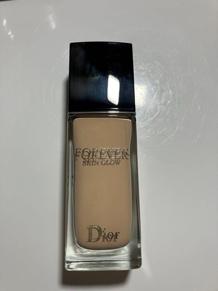 DIOR ディオール スキン フォーエヴァー フルイド グロウ 0N