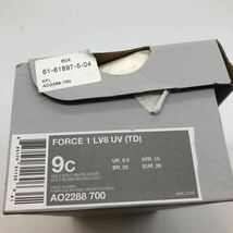 海外限定 FORCE 1 LV8 UV(TD) 15cm/US9c フォースワン 蛍光イエロー VOLT キッズサイズ 子供 正規品_画像8