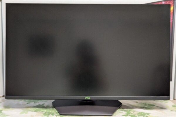Dell G3223Q 32インチ 4K ゲーミングモニター