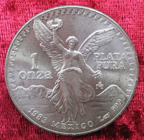 メキシコ Libertad 1オンザ銀貨 1983年 純銀1オンス