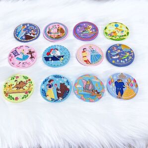 ディズニー*Disney Characters 刺繍缶バッジ