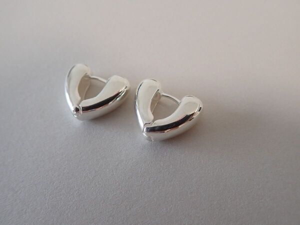 ハート フープ ピアス ハートモチーフ フープピアス シルバー 925 アクセサリー