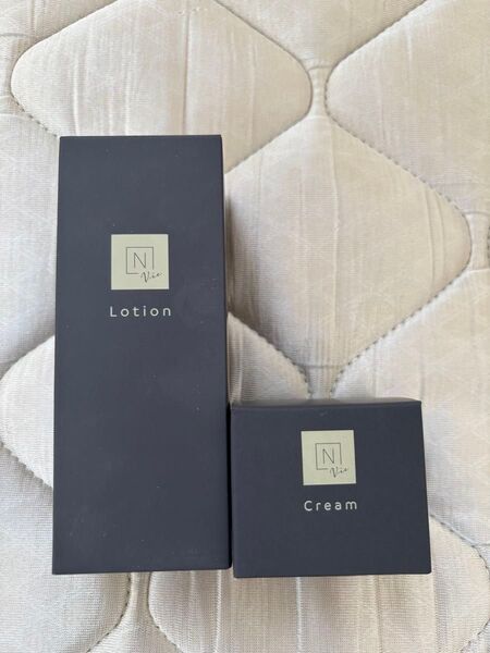新品・未使用品!Nオーガニック Vie ローション&クリーム